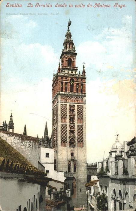 Sevilla Andalucia La Giralda Calle de Mateos Gago