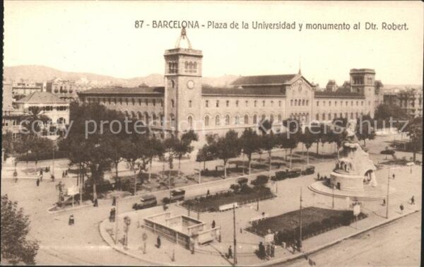 Barcelona Cataluna Plaza de la Universidad y Monumento al