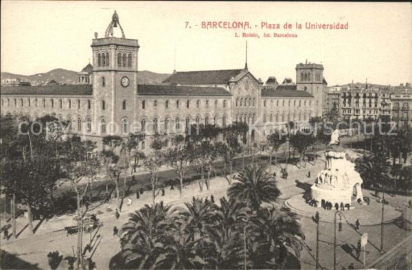 Barcelona Cataluna Plaza de la Universidad Monumento