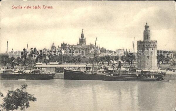 Sevilla Andalucia Vista desde Triana Barco