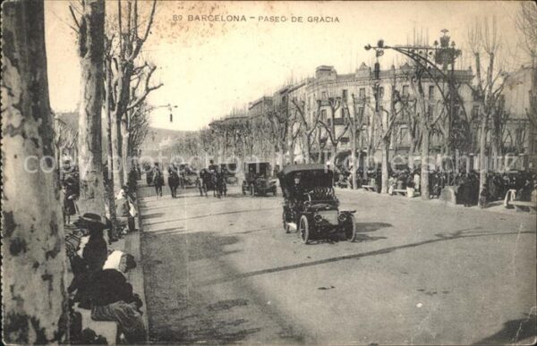 Barcelona Cataluna Paseo de Gracia Automobil