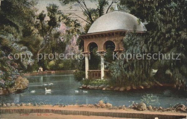 Sevilla Andalucia Parque de Maria Luisa La ria Schwanente