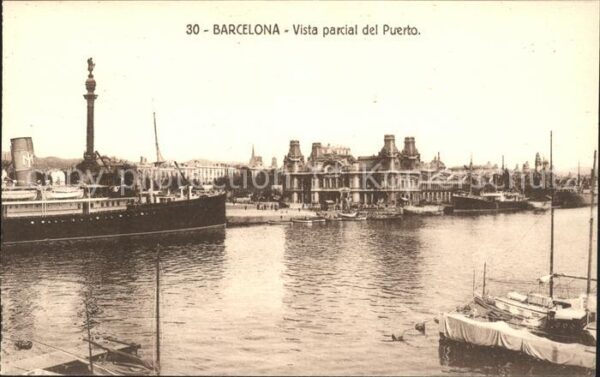 Barcelona Cataluna Vista parcial del Puerto Dampfer
