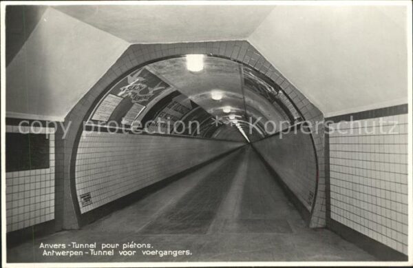 U-Bahn Subway Underground Anvers Tunnel pour pietons