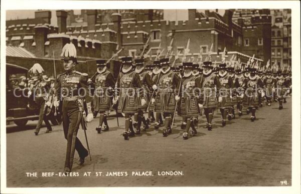 Leibgarde Wache The Beef-Eaters St. James_s Palace Lond