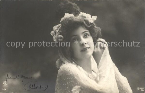 Foto NPG Nr. 141/6 Reutlinger-Paris Kind Blumen Ring