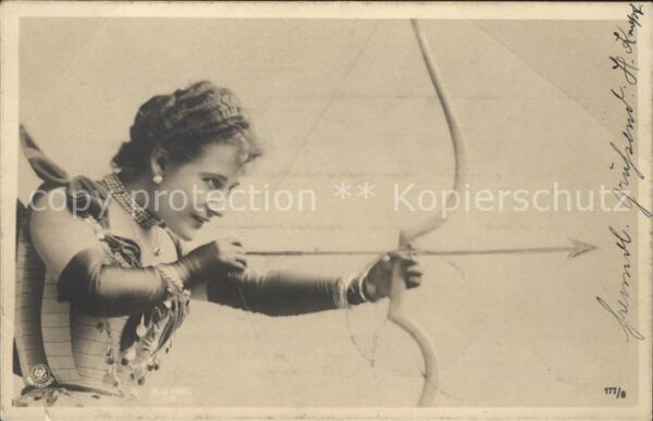Foto NPG Nr. 177/8 Frau Schiessbogen