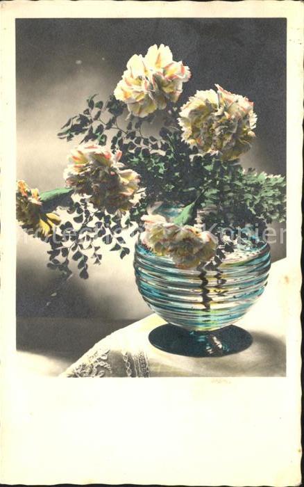Blumen Nelken Vase