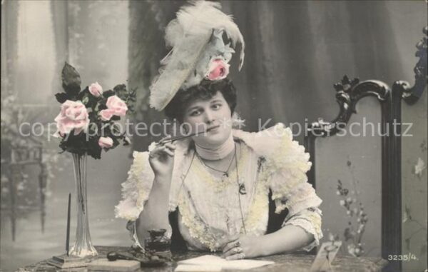 Frauen Hutmode Rosen Tinte Füllfederhalter