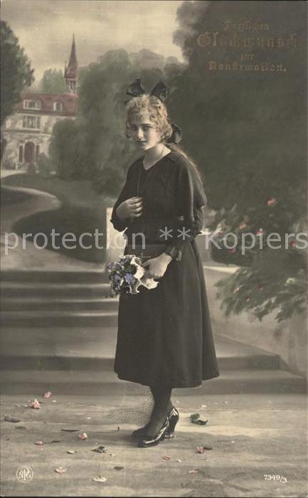 Foto NPG Nr. 7349/3 Konfirmation Mädchen Blumen