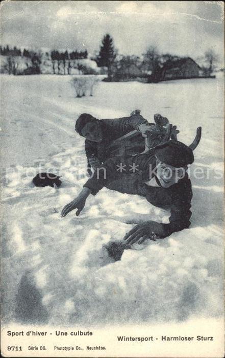 Schlitten Schnee Kinder Harmloser Sturz