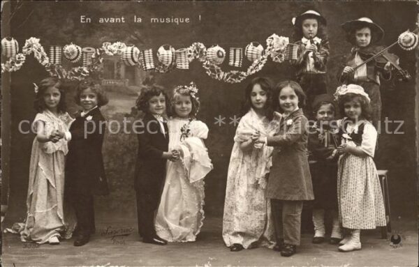 Hochzeit Kinder Musik Tanz Musikanten Geige Flöt