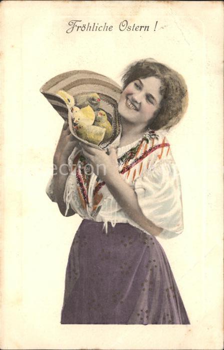 Ostern Easter Paques Küken Tracht Frau