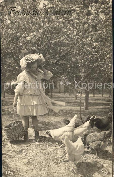 Foto NPG Nr. 664/5 Kind Hühner Hahn Ostern