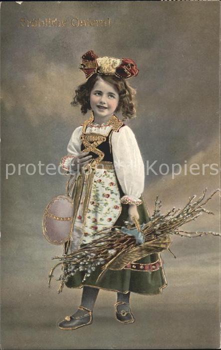 Ostern Easter Paques Kind Tracht Osterei Weidenkätzchen
