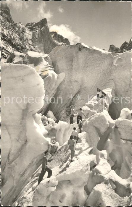 Bergsteigen Klettern Grindelwald Eisgrotte Gletscher
