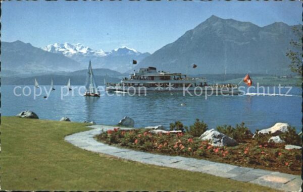 Motorschiffe Thunersee Strandpromenade Hilterfingen