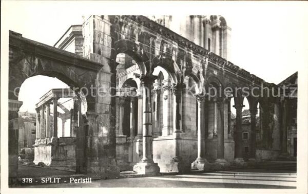 Split Spalato Peristil