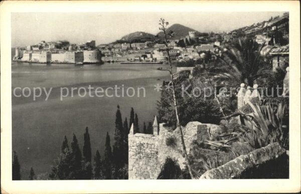 Dubrovnik Ragusa Teilansicht an der Küste