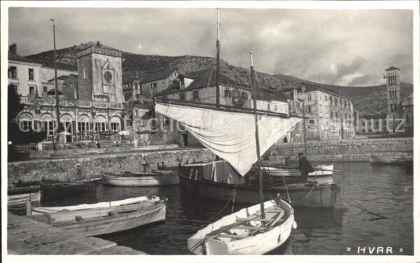 Hvar Hafen