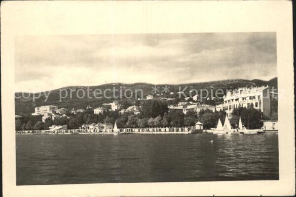 Crikvenica Kroatien Ansicht vom Meer aus