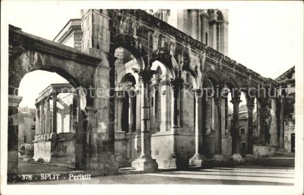 Split Spalato Peristil