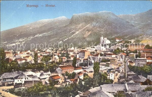 Mostar Moctap Gesamtansicht mit Bergpanorama