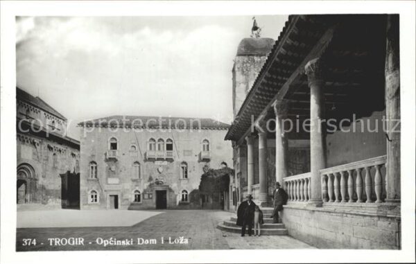 Trogir Trau Opcinski Dom i Loza