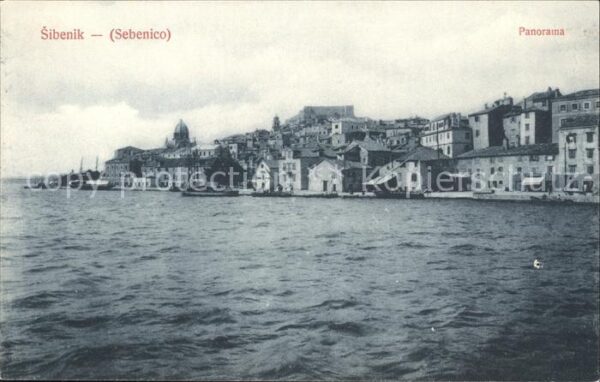 Sibenik Ansicht vom Meer aus