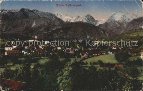 Kamnik-Kranjsko Gesamtansicht mit Gebirgspanorama