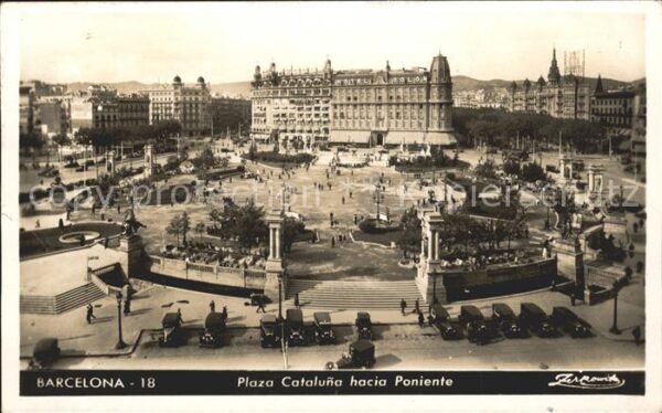 Barcelona Cataluna Plaza Cataluna hacia Poniente