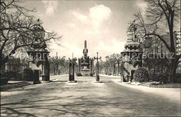 Barcelona Cataluna Entrada al Parque de la Ciudadela