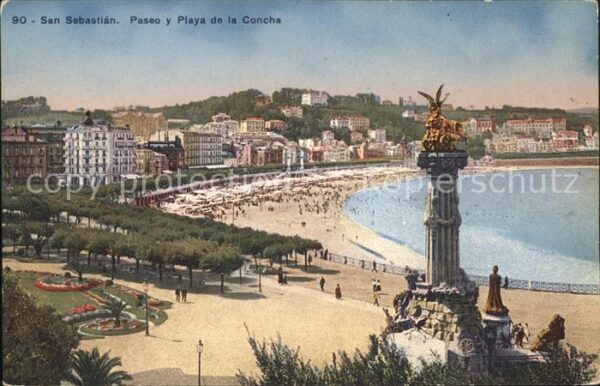 San Sebastian  Pais Vasco ES Paseo y playa de la Concha