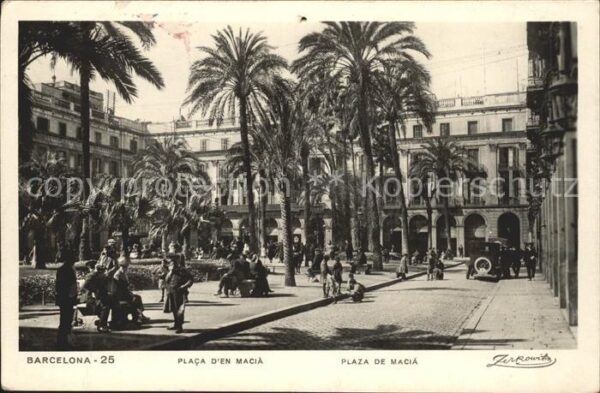 Barcelona Cataluna Plaza de Macia