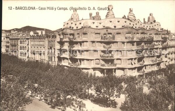 Barcelona Cataluna Casa Mila y Camps