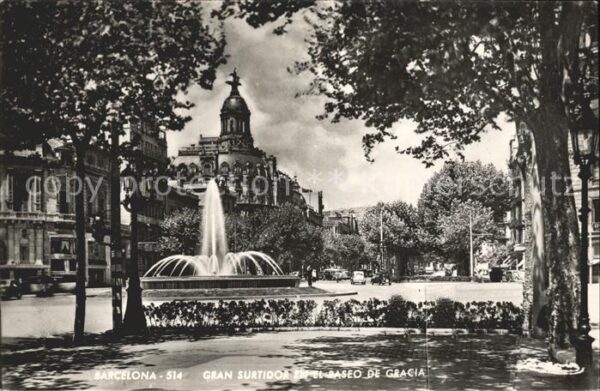 Barcelona Cataluna Gran Surtidor paseo de gracia Brunnen