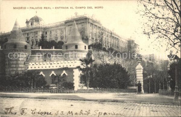 Madrid Spain Palacio Real Entrada al Campo del Moro