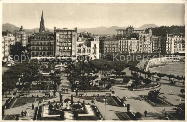 San Sebastian  Pais Vasco ES Jardines de Alderdi Eder