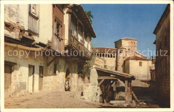 Spanien Santillana del Mar Collegiata y calle d