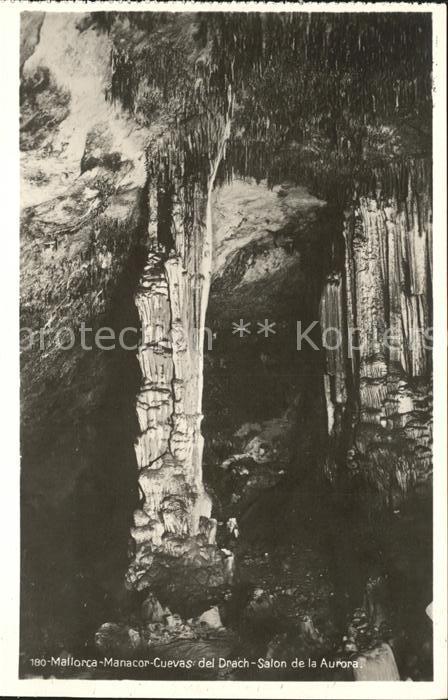 Hoehlen Caves Grottes Mallorca Manacor Cuevas del Drach Salon