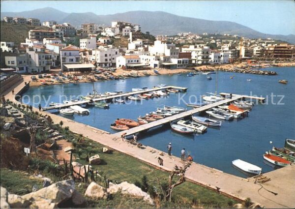 Costa Brava Detalle del Puerto Fliegeraufnahme