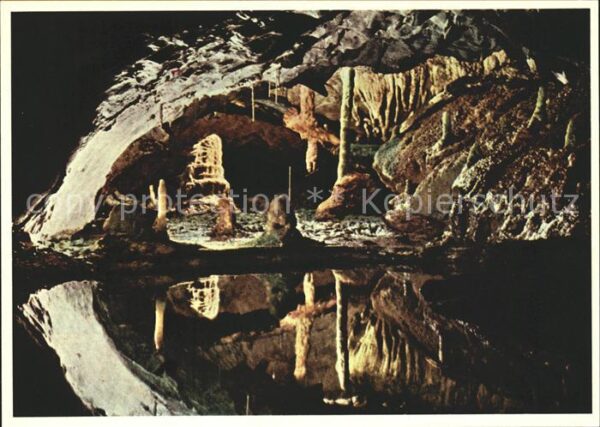 Hoehlen Caves Grottes St. Beatushöhlen Thunersee Interlaken S