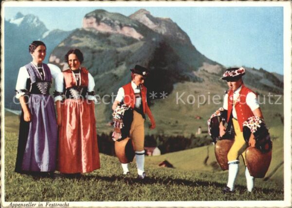 Trachten Schweiz Appenzell Festtracht Trychle Kuhglocken