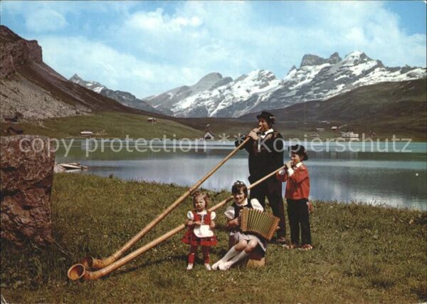 Alphorn Alphornbläser Kinder Trachten Akkordeon