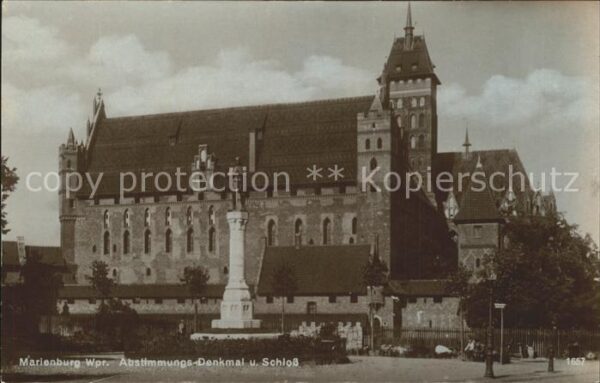 Marienburg Westpreussen Abstimmungs Denkmal und Schloss