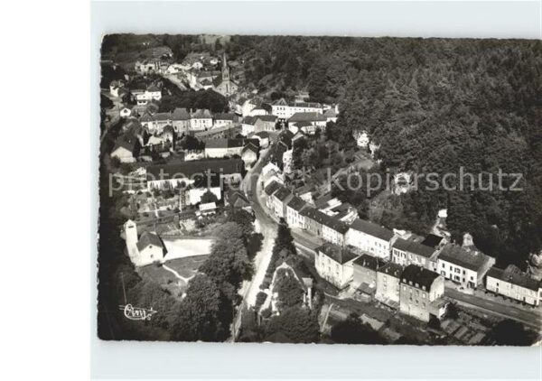 Larochette Luxembourg Vue generale aerienne