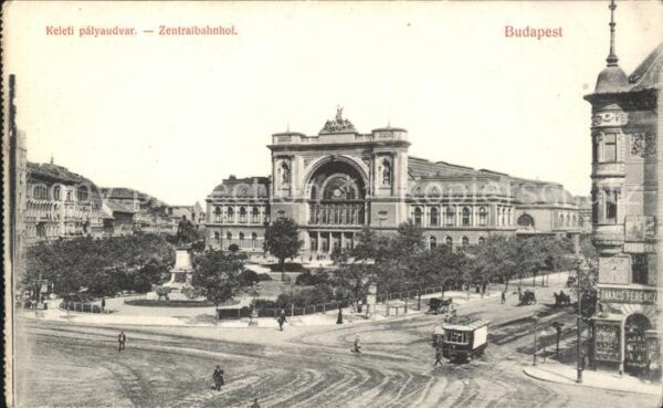 Budapest Zentralbahnhof Denkmal Strassenbahn