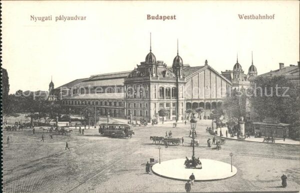 Budapest Westbahnhof Pferdefuhrwerk Strassenbahn