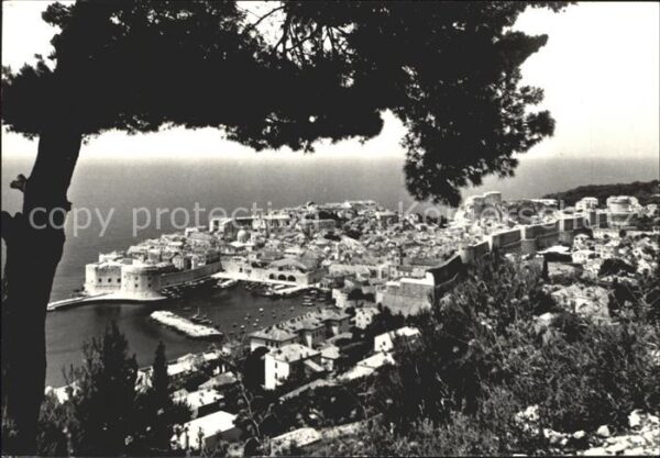 Dubrovnik Ragusa Blick auf Altstadt Festung Hafen