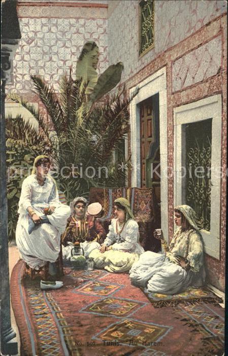 Tunis Au Harem